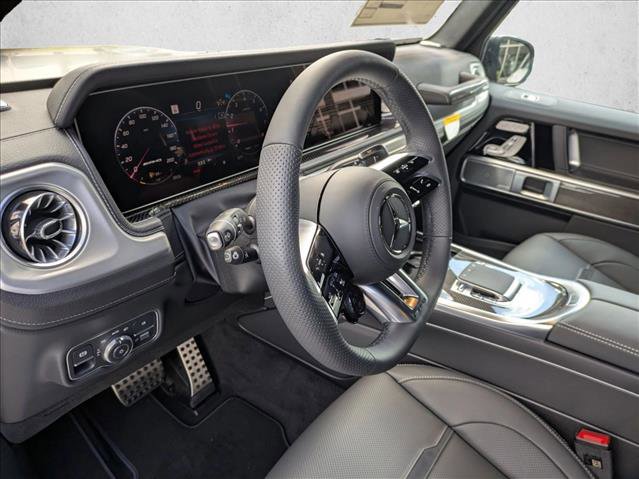 New 2026 Mercedes-Benz G 63 AMG 4MATIC video 3