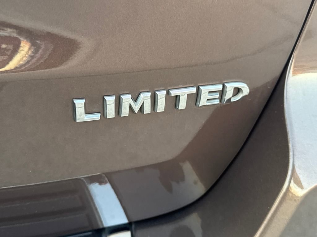 Used 2020 Jeep Grand Cherokee Limited w/ Luxury Group II image 6