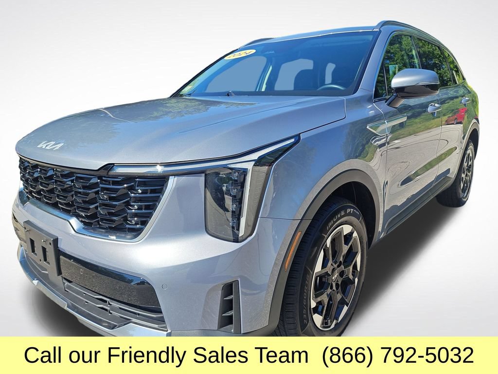 Used 2024 Kia Sorento S