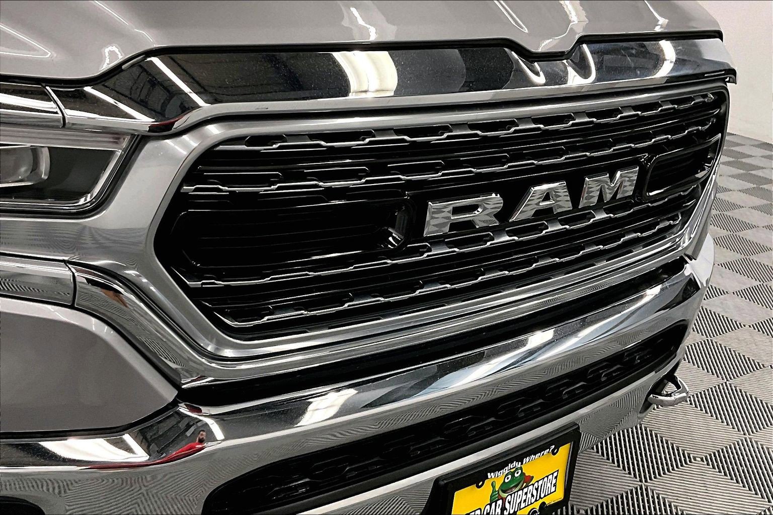 Used 2024 RAM 1500 Limited AWD/4WD image 34