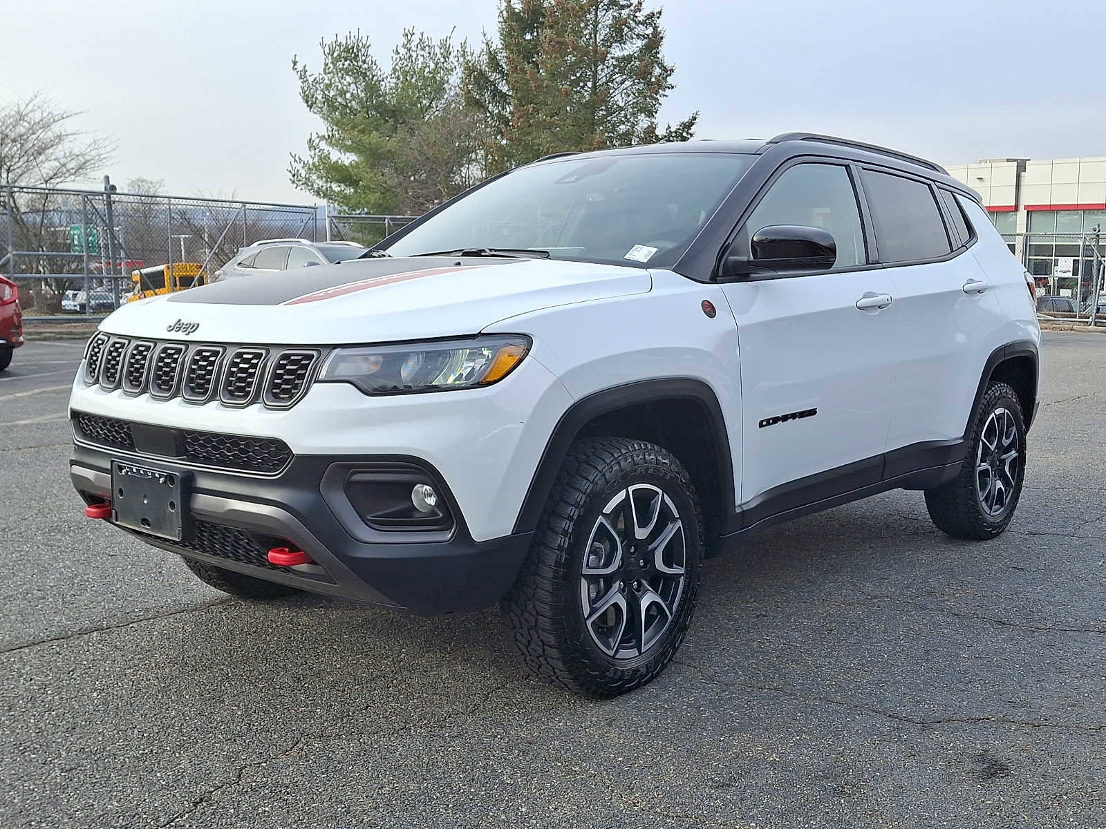 Used 2024 Jeep Compass Trailhawk image 1