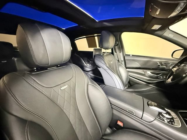 Used 2018 Mercedes-Benz Maybach S 650 image 33