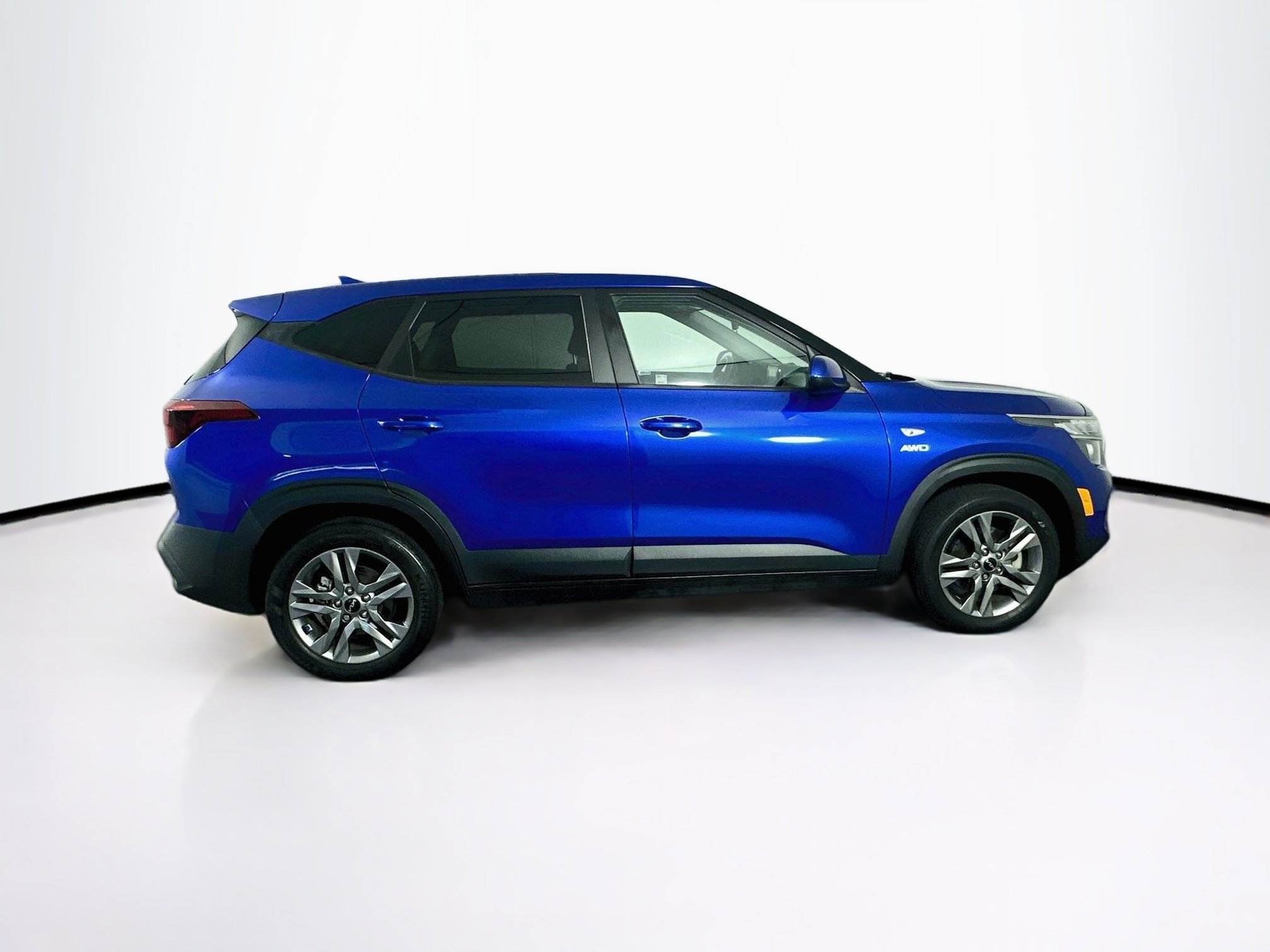 Used 2022 Kia Seltos LX AWD/4WD image 10