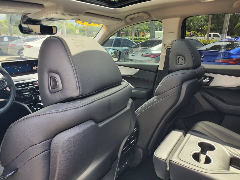 Certified 2024 Acura MDX FWD image 11
