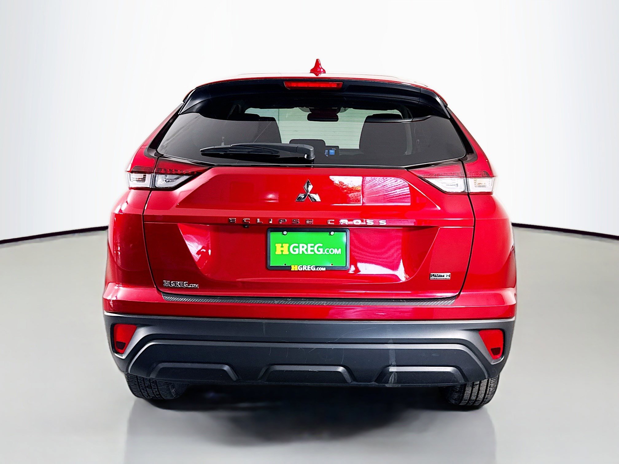 Used 2024 Mitsubishi Eclipse Cross LE AWD/4WD image 8