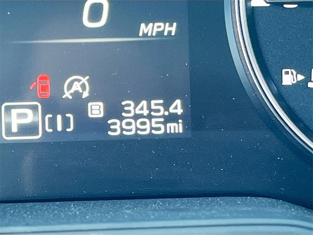 Used 2025 Subaru Crosstrek 2.5i Limited image 12