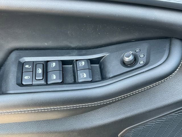 Used 2024 Jeep Grand Cherokee Altitude image 16