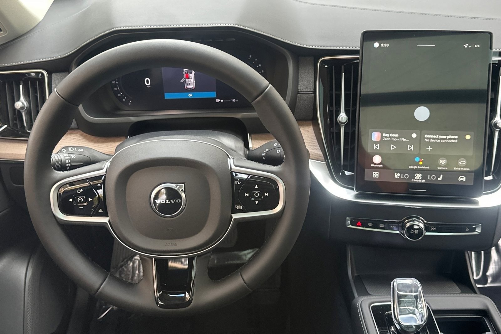 New 2026 Volvo XC90 B5 Plus image 16