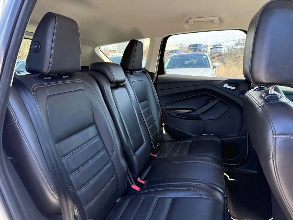 Used 2017 Ford Escape Titanium image 21