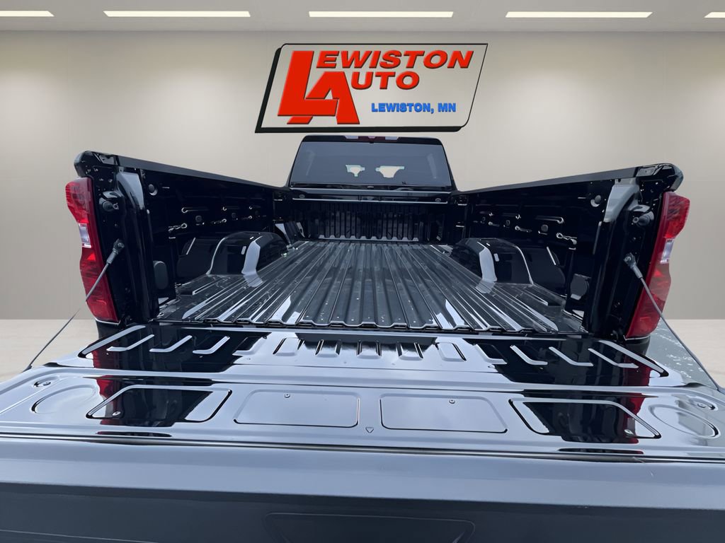 New 2026 Chevrolet Silverado 3500 LT w/ All Star Edition image 25