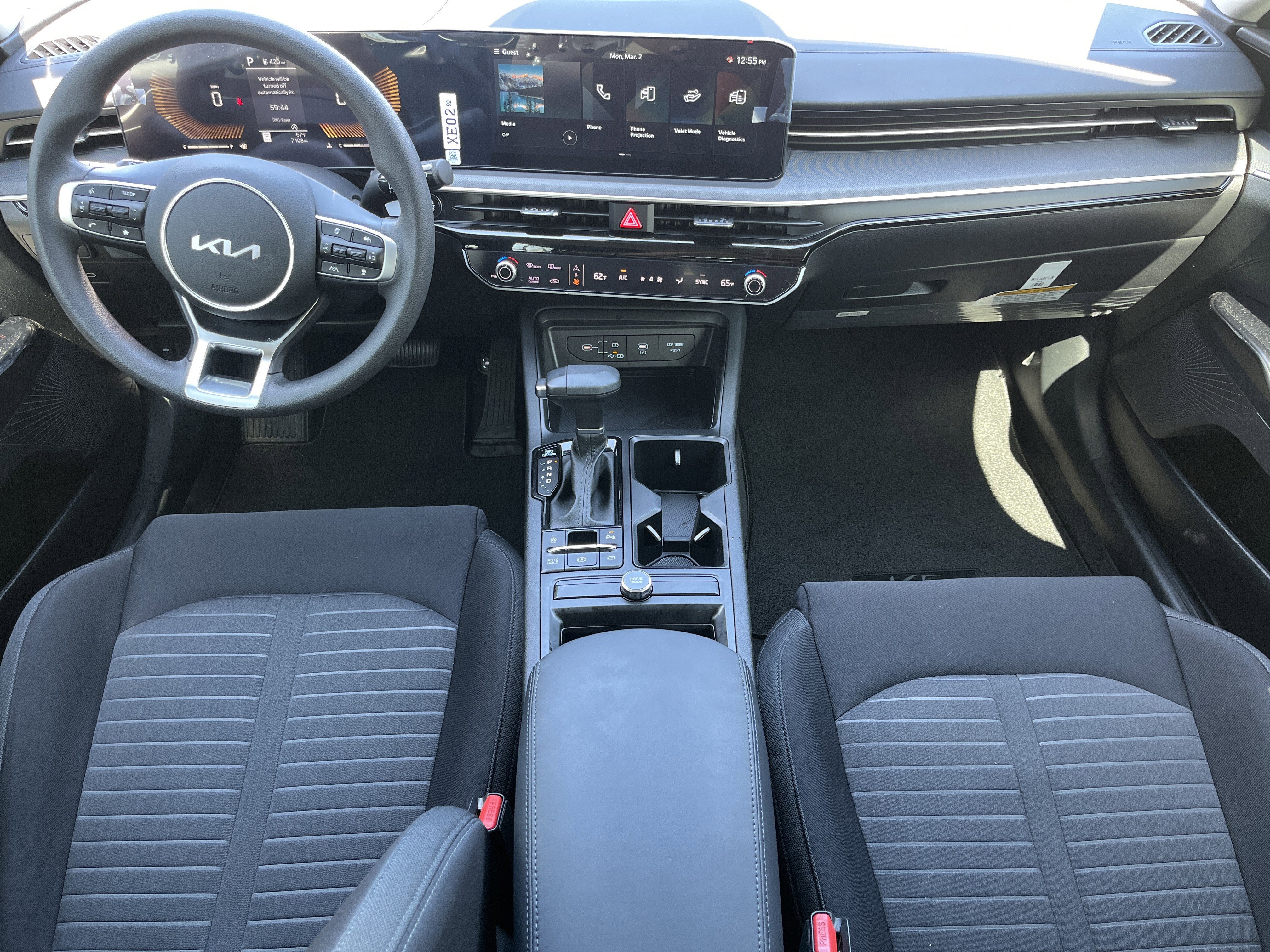 Certified 2025 Kia K5 LXS FWD image 3