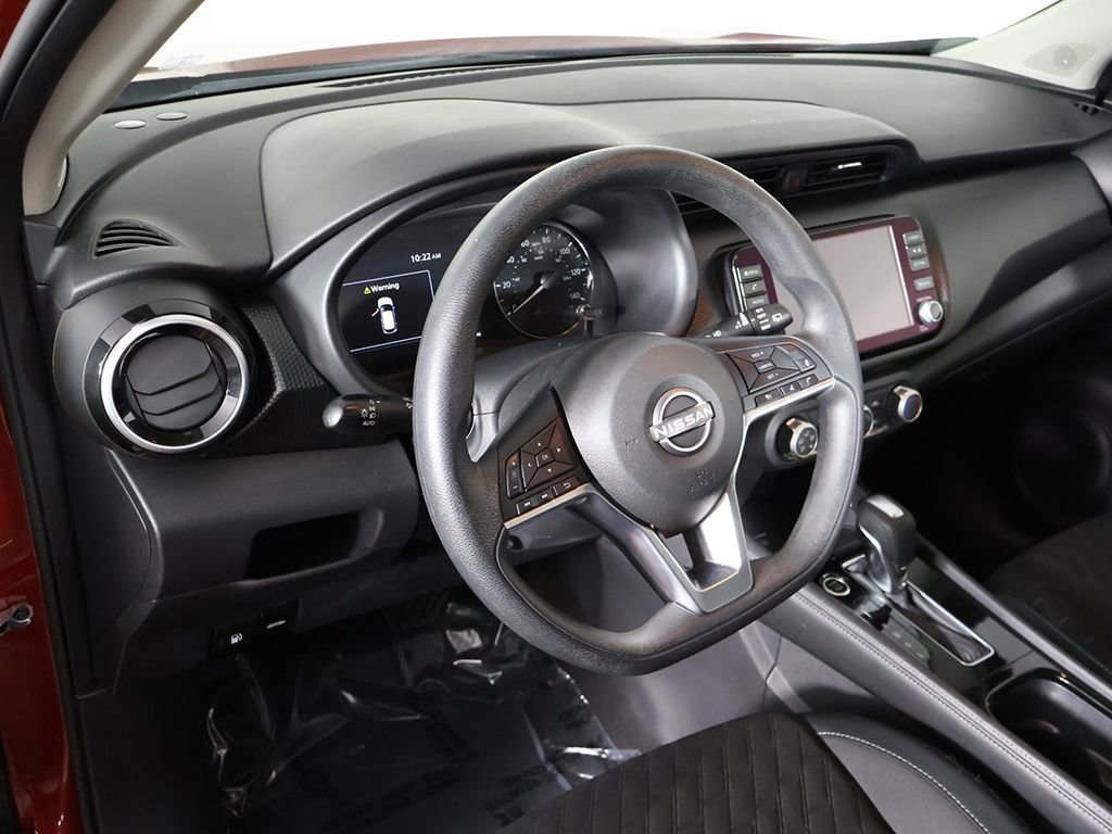 Used 2024 Nissan Kicks SV image 24