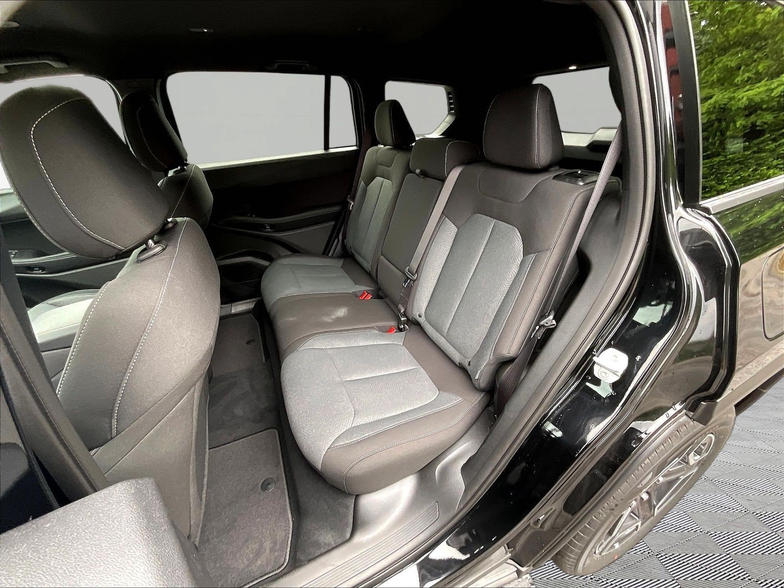 New 2026 Jeep Cherokee Laredo AWD/4WD image 17