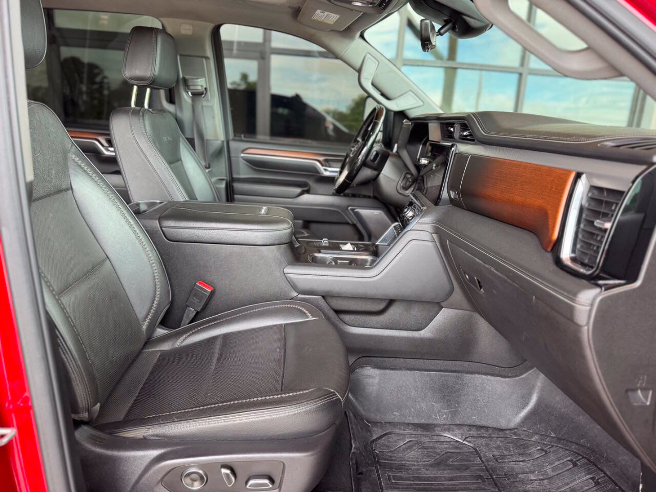 Used 2024 GMC Sierra 2500 Denali w/ Denali Reserve Package AWD/4WD image 15