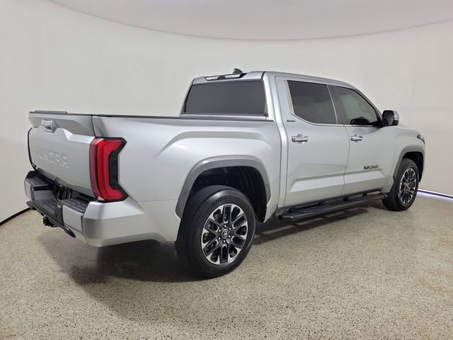 Used 2025 Toyota Tundra Limited AWD/4WD image 5