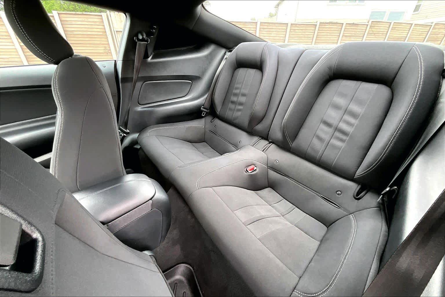 Used 2022 Ford Mustang GT RWD image 19
