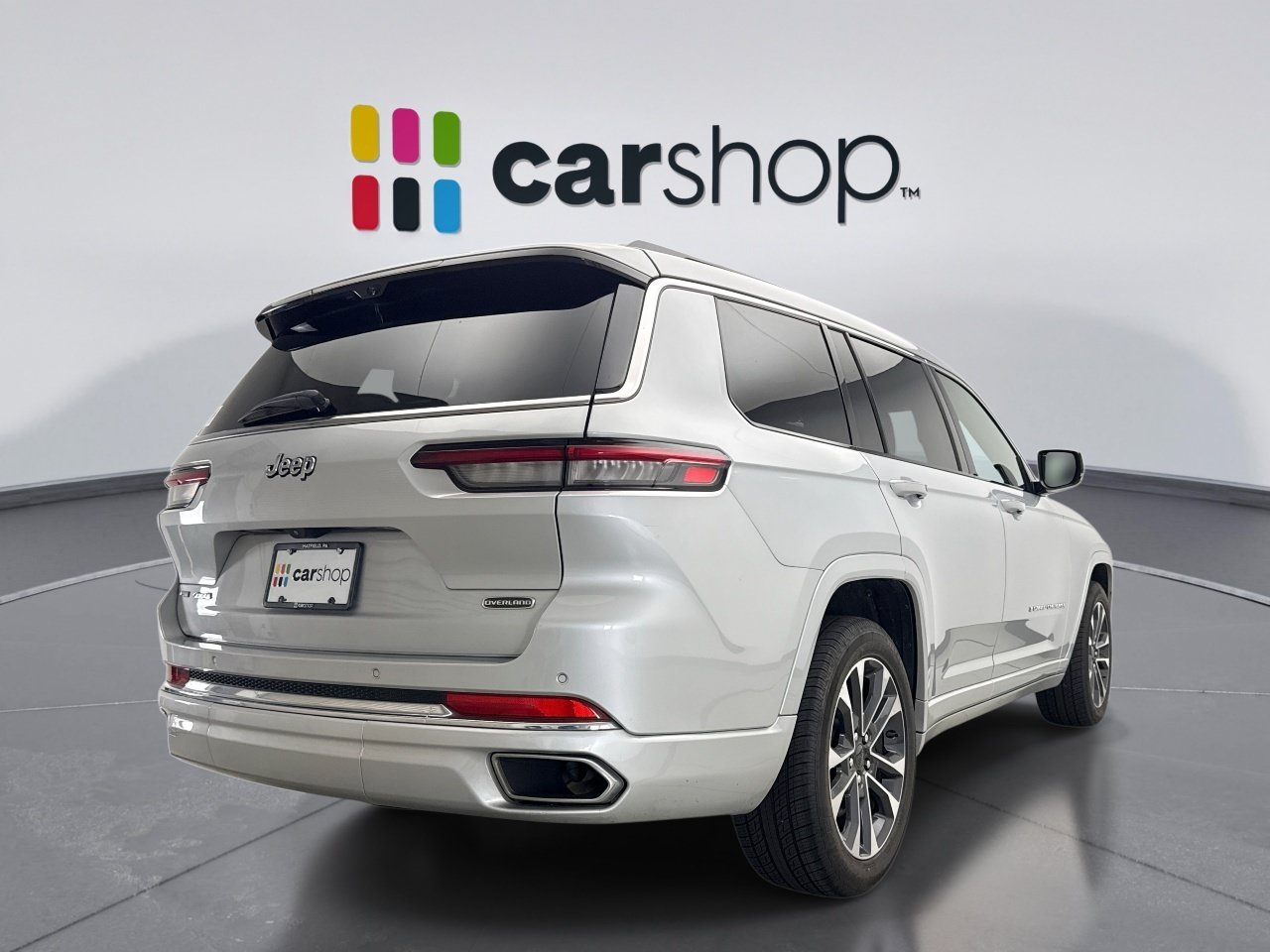 Used 2022 Jeep Grand Cherokee L Overland w/ Luxury Tech Group IV AWD/4WD image 5