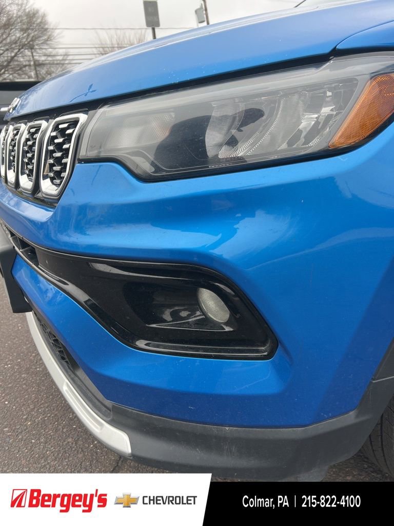 Used 2024 Jeep Compass Limited image 14