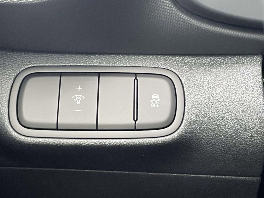 New 2026 Hyundai Venue SEL image 18