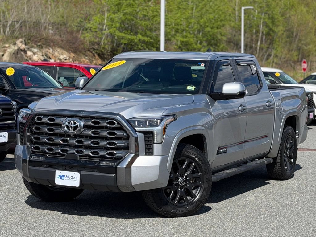 Used 2024 Toyota Tundra Platinum AWD/4WD image 1