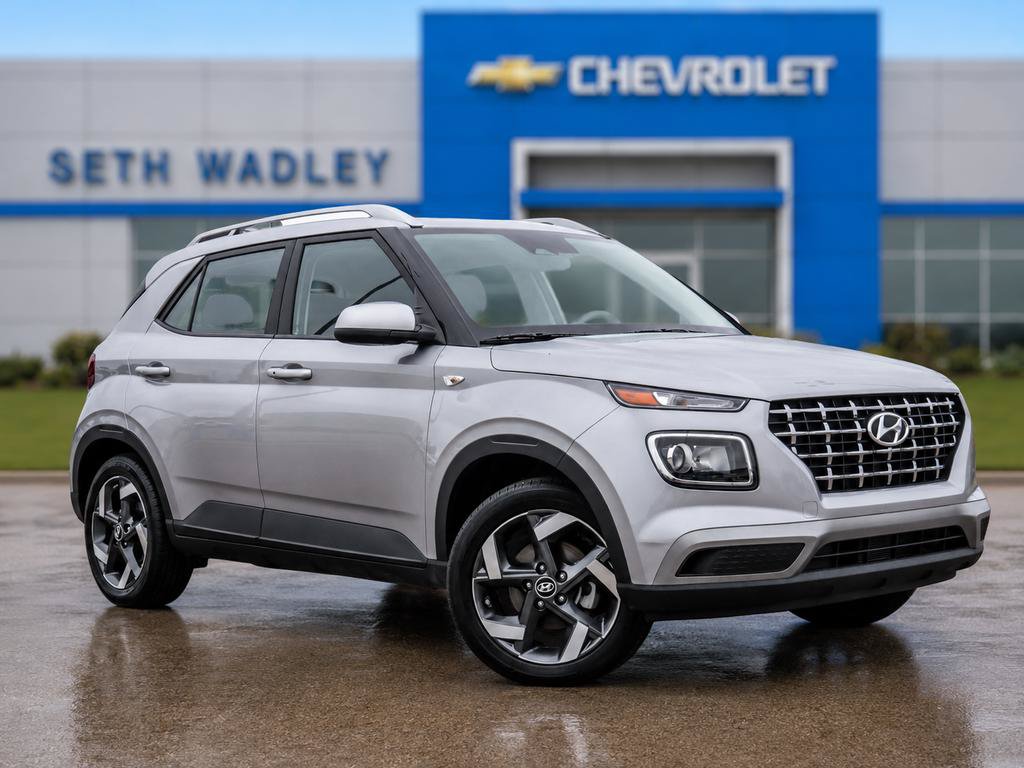 Used 2025 Hyundai Venue SEL FWD image 47