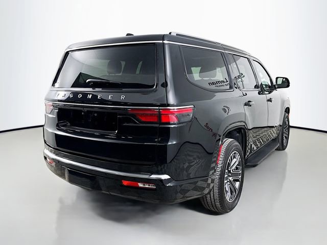 Used 2024 Jeep Wagoneer 4WD w/ Premium Group I image 7