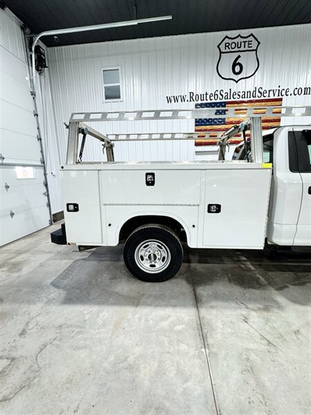 Used 2020 Ford F250 XL w/ Power Equipment Group image 3