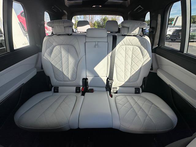 Certified 2025 BMW X7 xDrive40i image 31