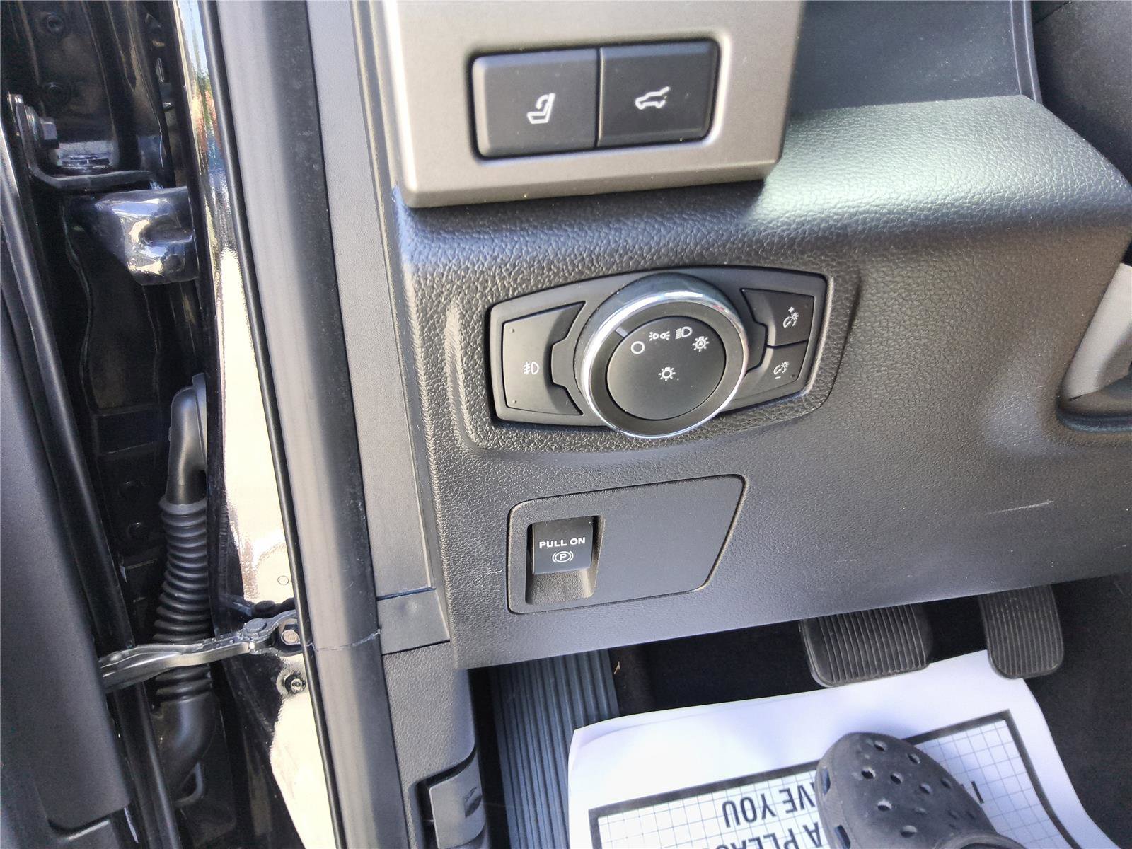 Certified 2021 Ford Expedition XLT RWD image 19