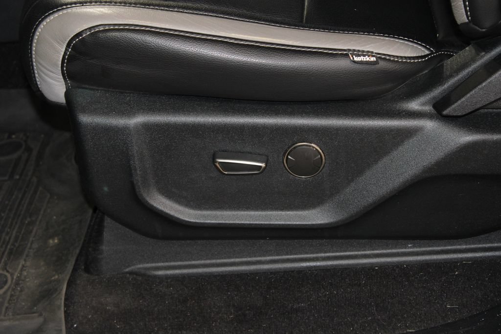 Used 2020 Ford F150 Raptor AWD/4WD image 17