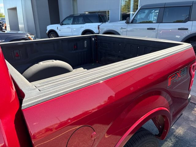 Used 2019 Ford F150 XLT w/ Equipment Group 302A Luxury AWD/4WD image 13