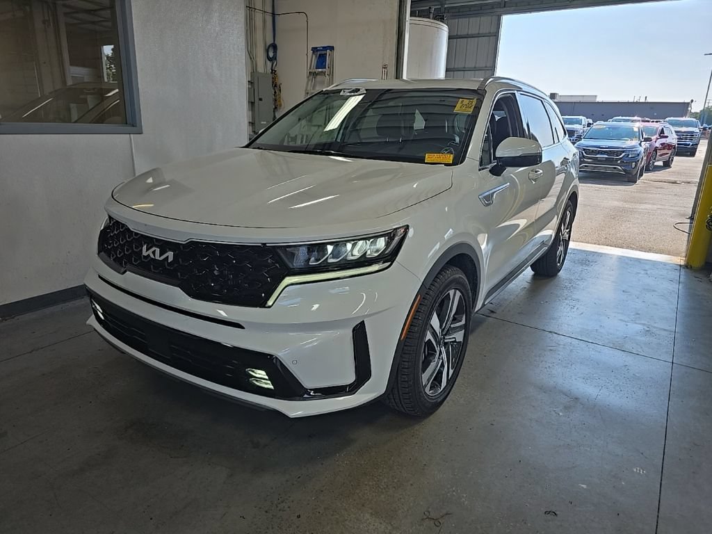 Used 2022 Kia Sorento EX AWD/4WD image 2