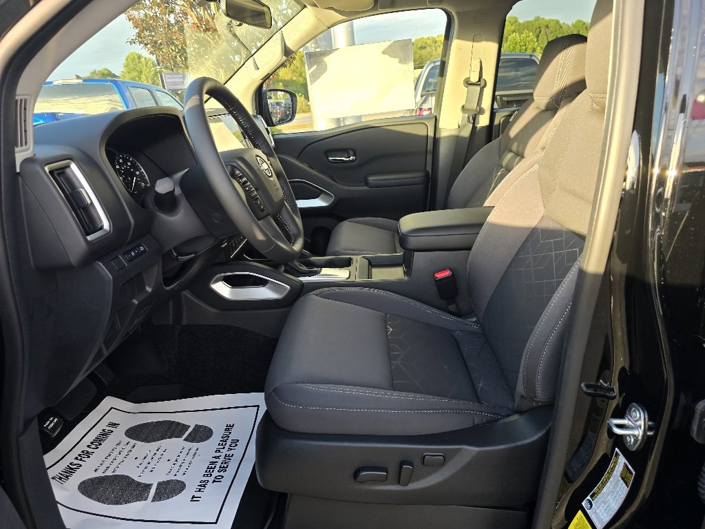 New 2026 Nissan Frontier SV image 8