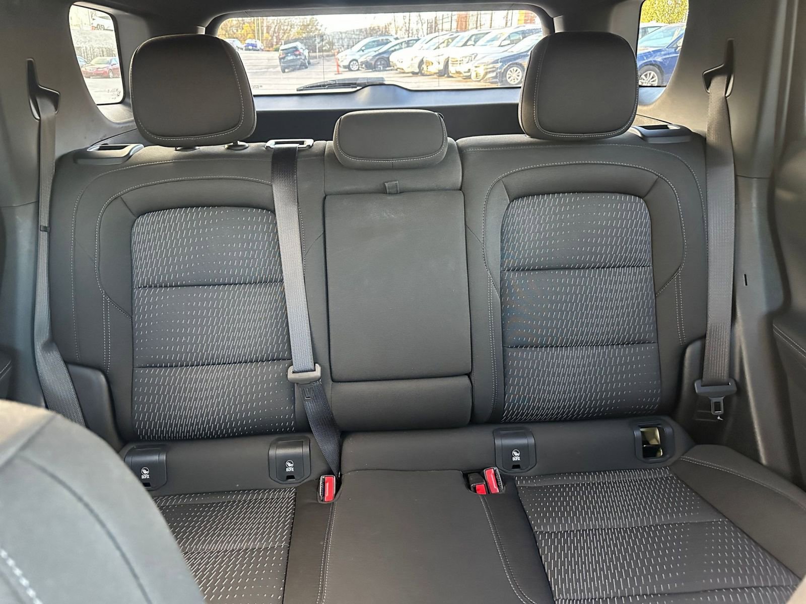 Used 2025 Chevrolet Equinox LT image 37