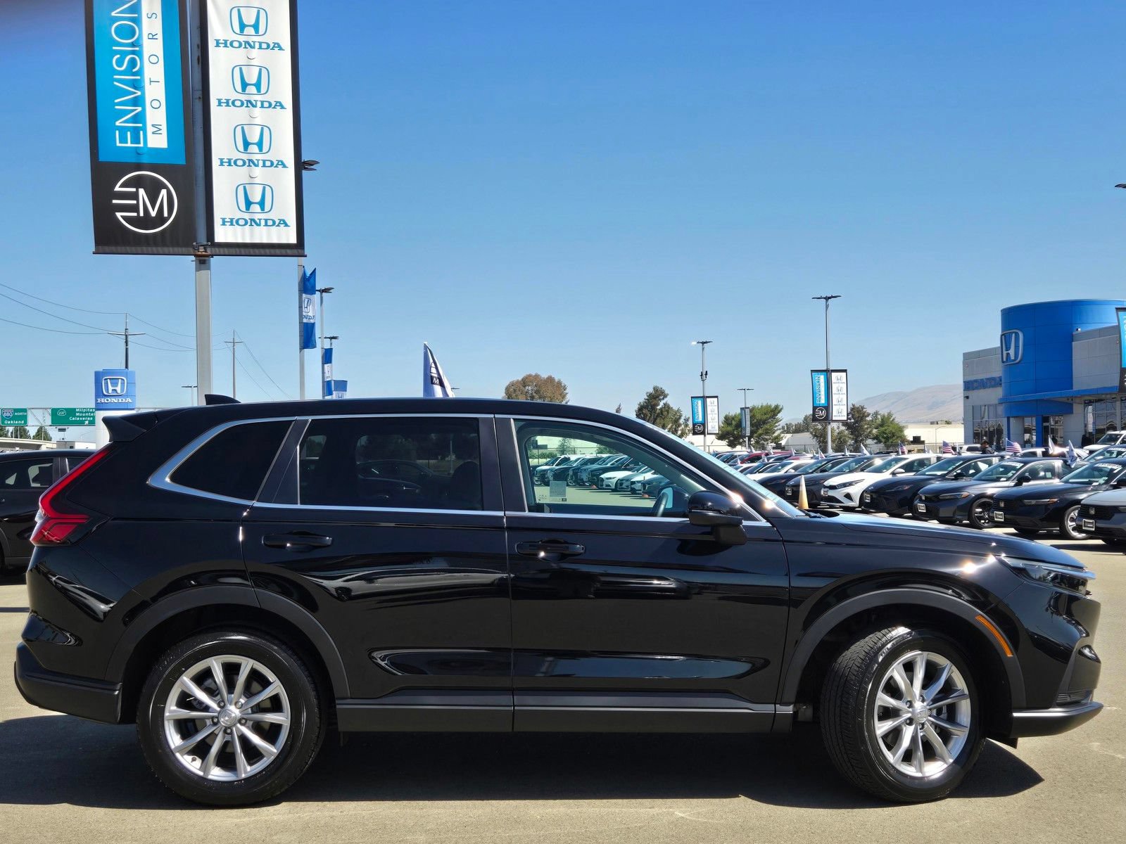 Used 2025 Honda CR-V EX-L image 8