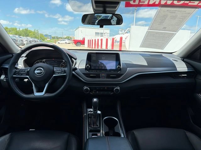 Used 2023 Nissan Altima 2.5 SR AWD/4WD image 26