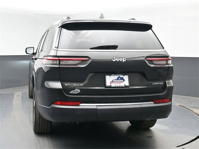 Used 2022 Jeep Grand Cherokee L Limited image 15