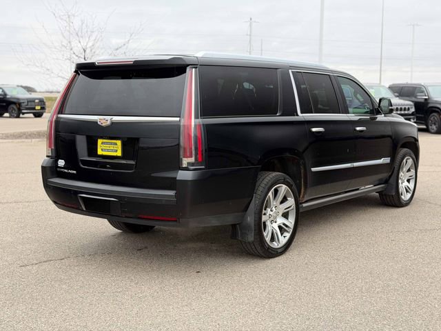 Used 2017 Cadillac Escalade ESV Premium Luxury AWD/4WD image 5
