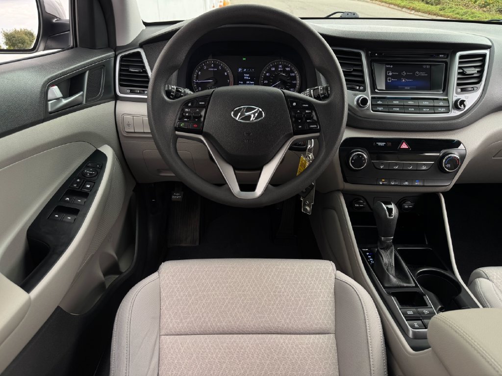 Used 2017 Hyundai Tucson SE w/ SE Popular Package 02 AWD/4WD image 13