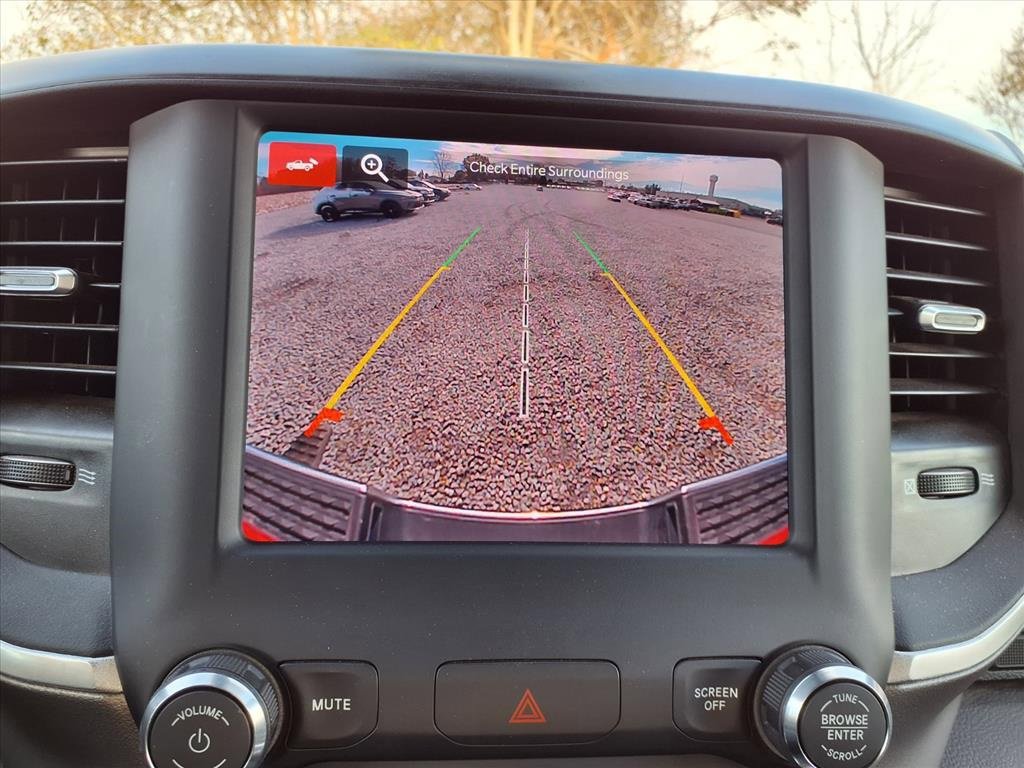 Used 2024 RAM 2500 Big Horn w/ Bed Utility Group image 6