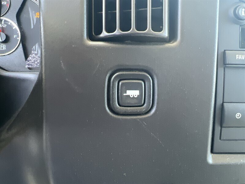 Used 2023 GMC Savana 2500 w/ Driver Convenience Package RWD image 19