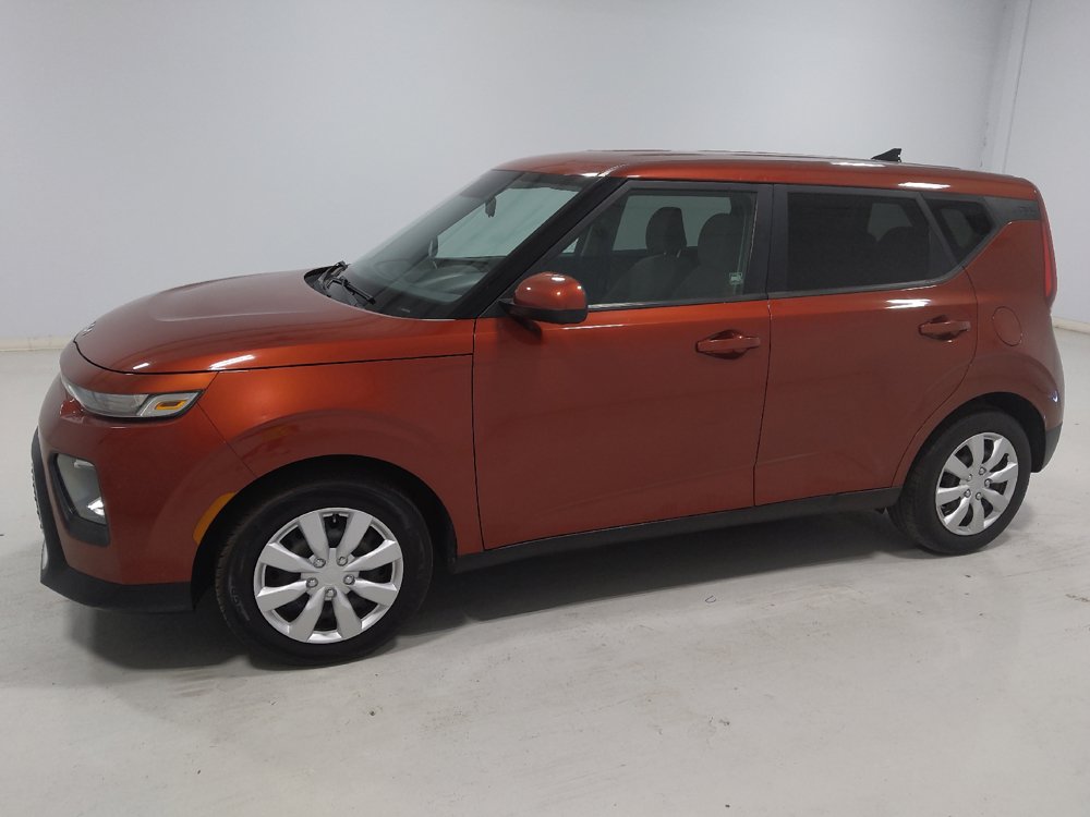 Used 2022 Kia Soul LX FWD image 2