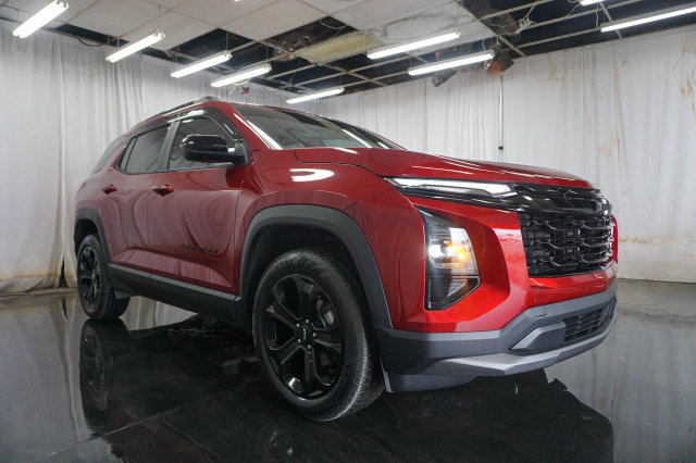 Used 2026 Chevrolet Equinox LT w/ Convenience Package II AWD/4WD image 3