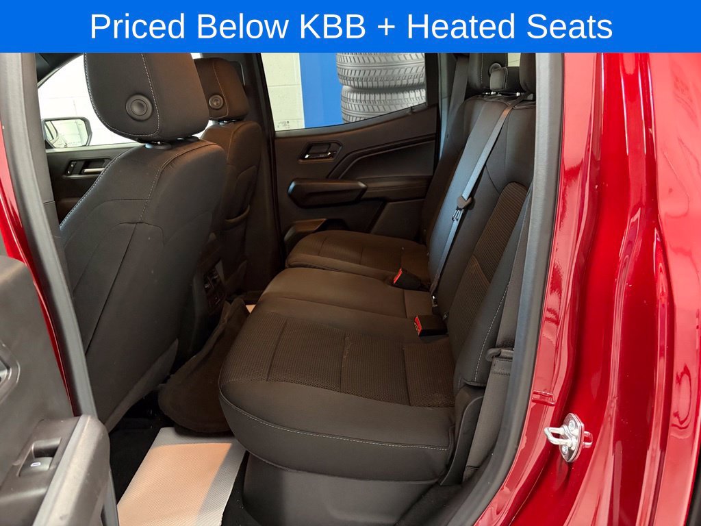 Used 2025 Chevrolet Colorado LT AWD/4WD image 17