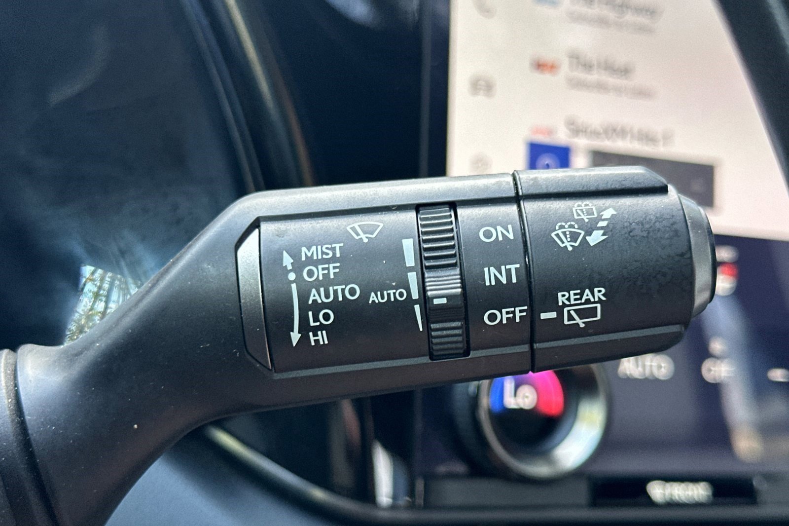 Certified 2023 Lexus RX 350 Premium w/ Accessory Package (Z1) image 33