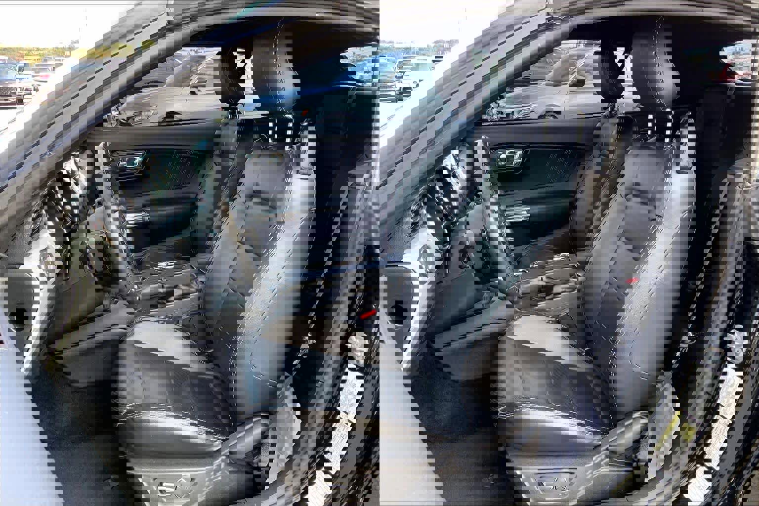 Used 2017 Ford Mustang Premium image 7