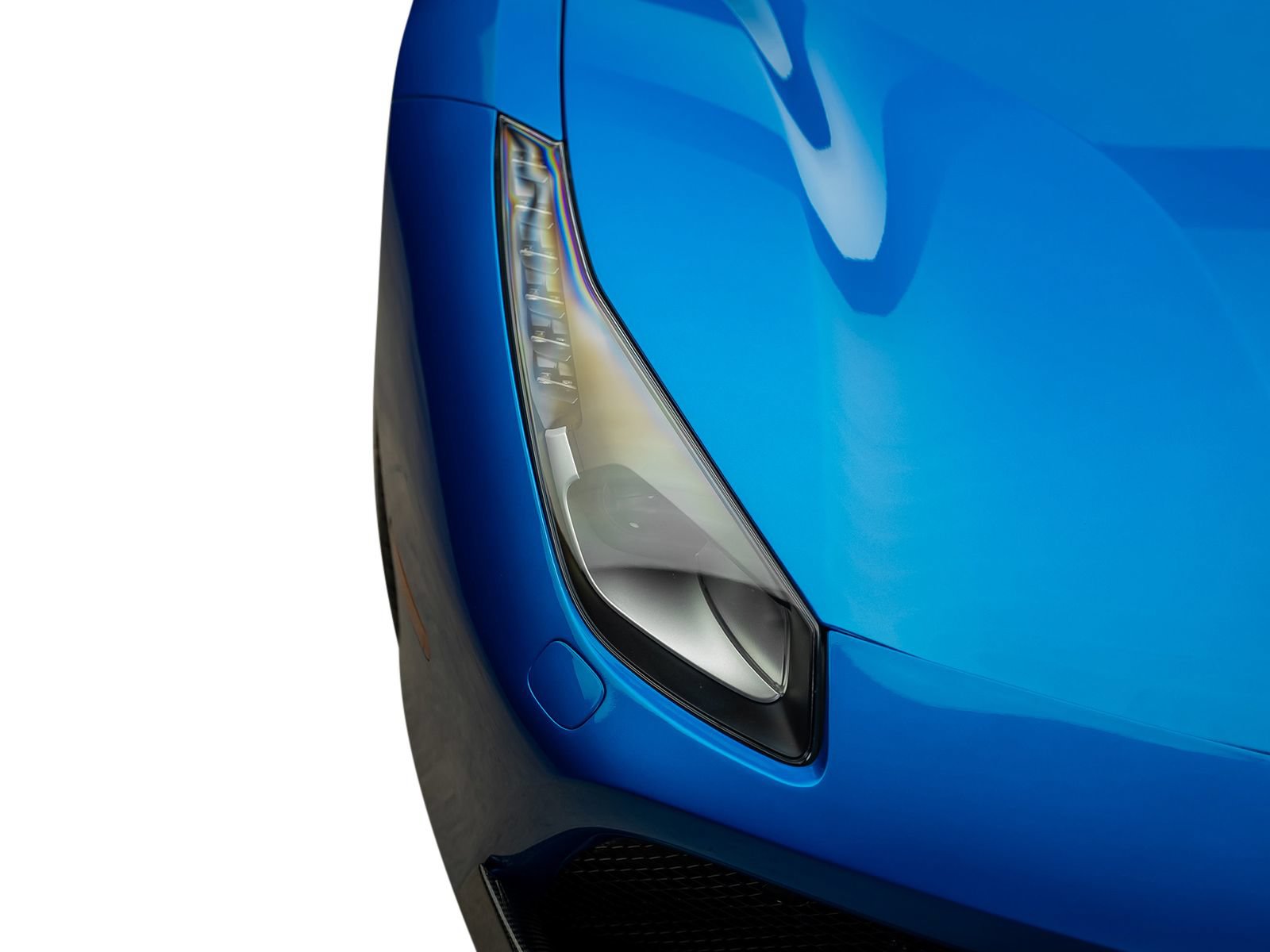 Used 2018 Ferrari 488 Spider RWD image 3