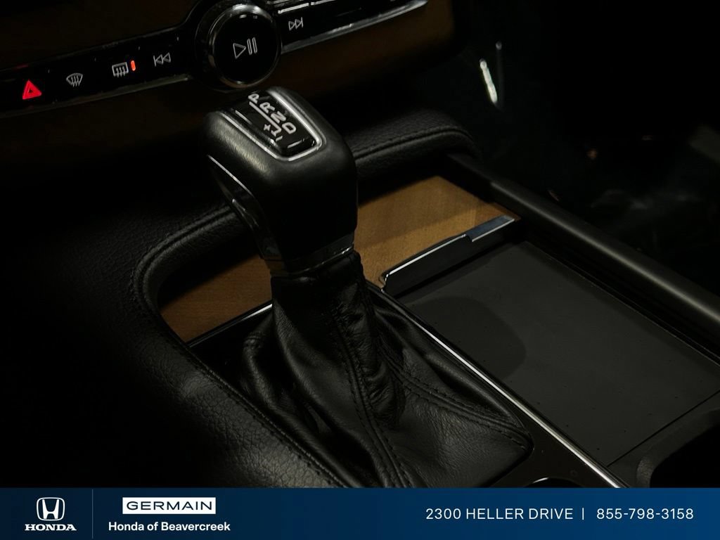 Used 2021 Volvo XC90 T6 Momentum w/ Climate Package AWD/4WD image 25
