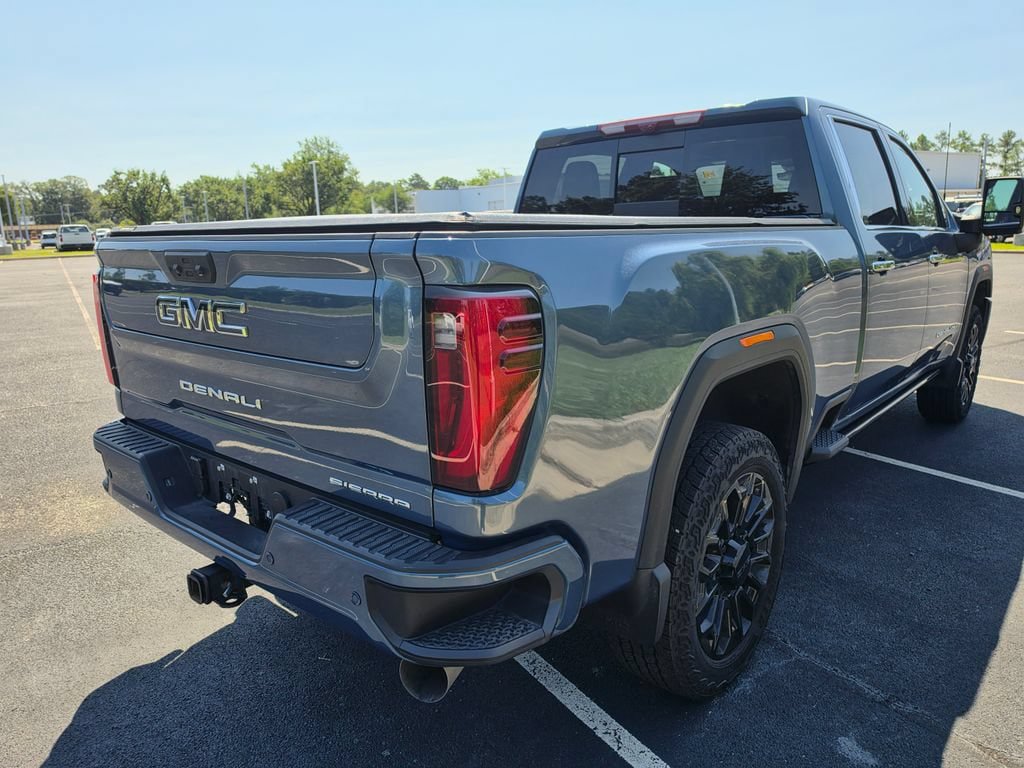 Used 2026 GMC Sierra 2500 Denali Ultimate AWD/4WD image 16