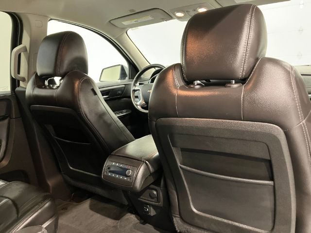 Used 2017 Chevrolet Traverse LT image 42